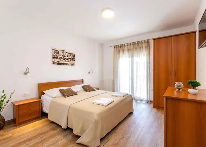 In 39324 アパート ツリクヴェニツァ