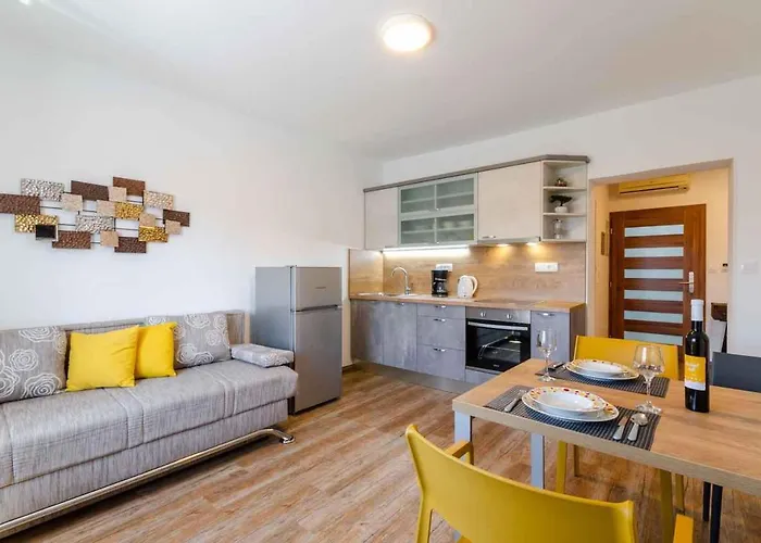Apartmán In 39324 *